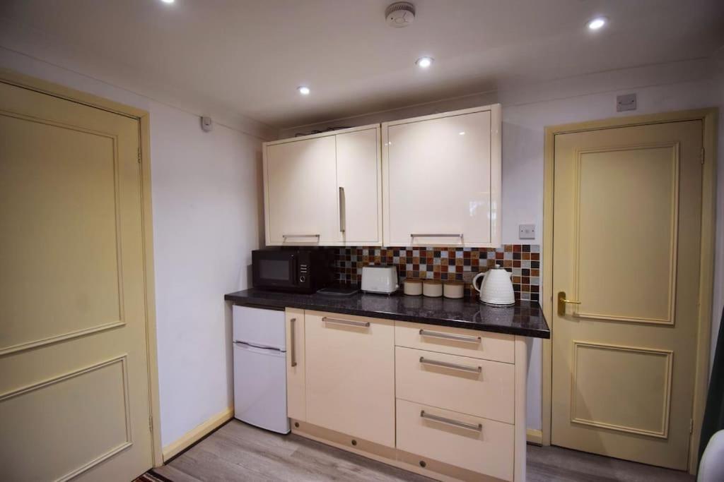 Mermaid Cottages Frinton-on-Sea Zewnętrze zdjęcie